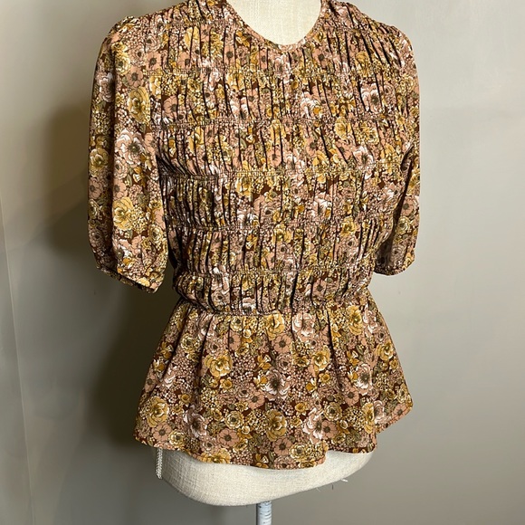 COLLECTIVE CONCEPTS (NWT) floral blouse - Picture 2 of 10